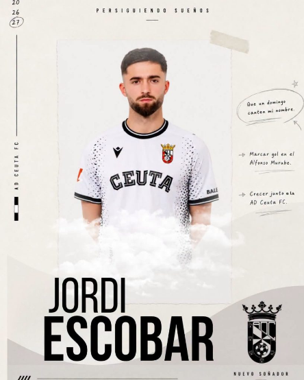 La AD Ceuta FC refuerza su ataque con el fichaje de Jordi Escobar, un delantero con pasado en el Barça y experiencia internacional