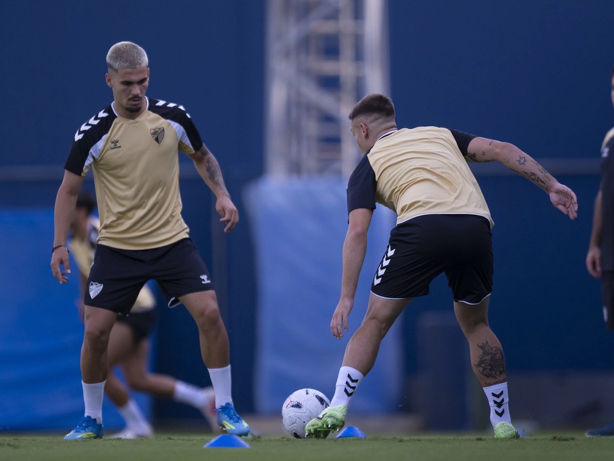 El Málaga jugará contra el Al-Arabi catarí el día antes de viajar a Ceuta
