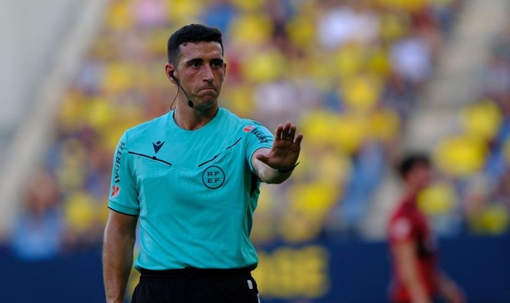 Gorka Etayo Arbitro Ceuta Cultural