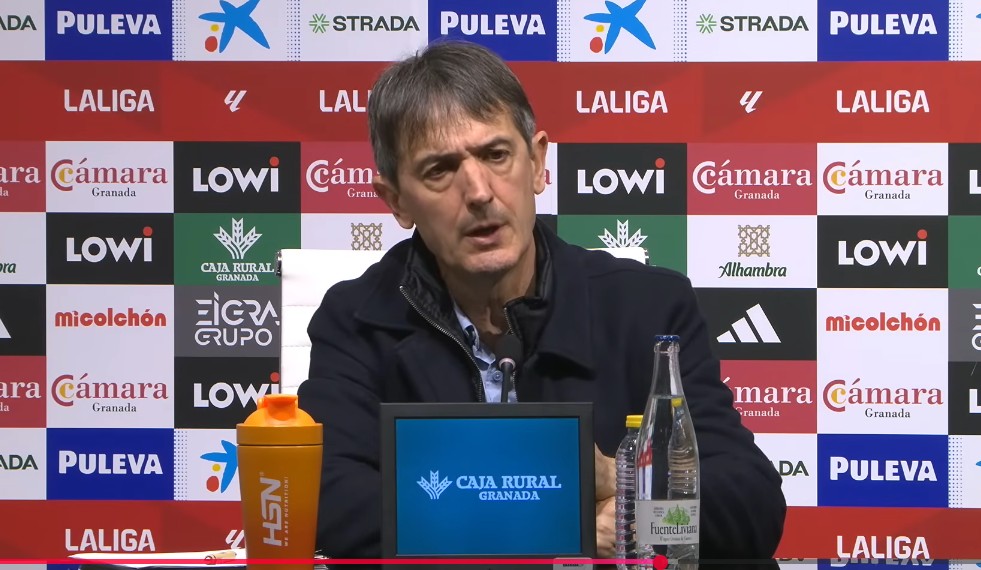 Pacheta: nos enfrentamos a un rival muy chulo como el Ceuta en un estadio donde se siente la fuerza de la afición