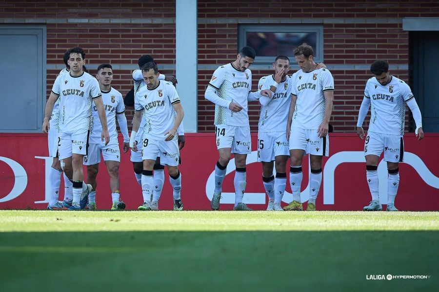 El Ceuta busca volver a la senda del triunfo ante el Deportivo en una noche grande en el Murube