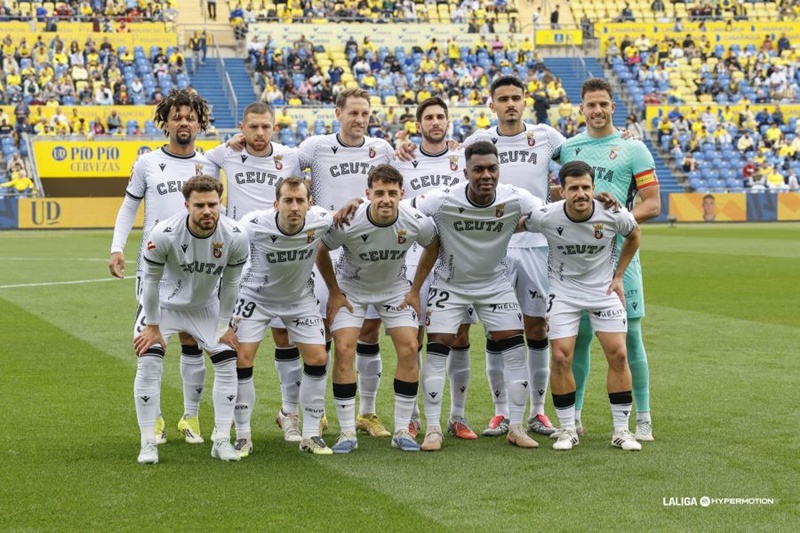 La AD Ceuta FC sucumbe ante la UD Las Palmas con un resultado excesivo en Gran Canaria (4-0)