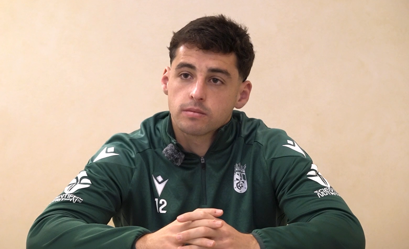 Marino Illescas lanza un mensaje ambicioso antes de Ipurua: “Vamos a por todo ante un gran rival”