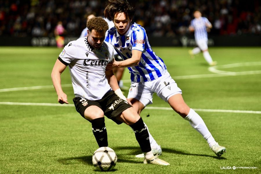 Trofeos La Verdad de Ceuta tras la 35ª jornada de liga entre la AD Ceuta FC y la Real Sociedad B (0-0)