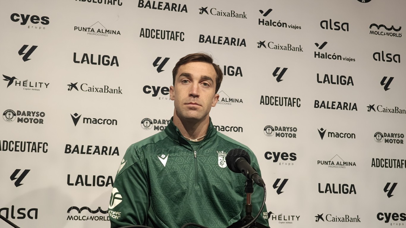 Manu Sánchez pide centrarse en el Ceuta y no en el rival: “el énfasis debe estar en nosotros”