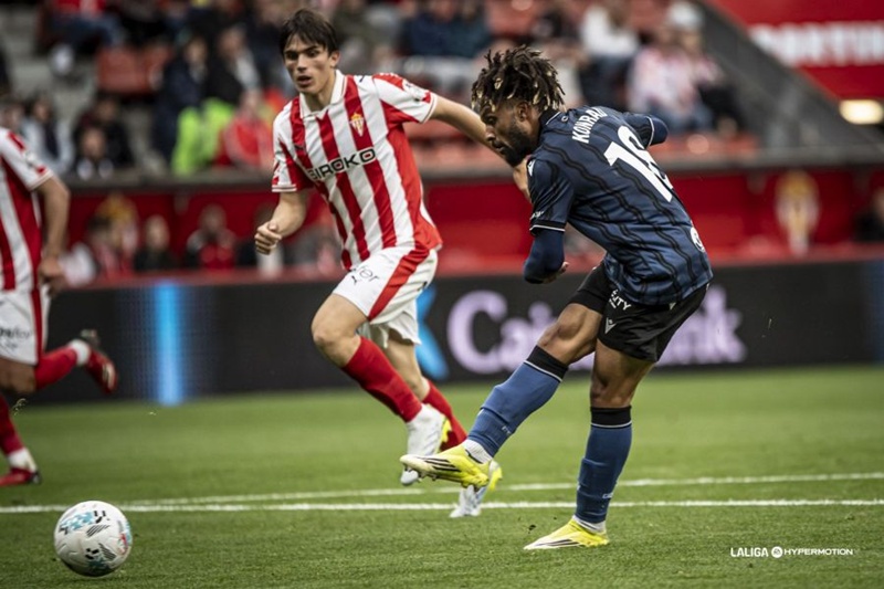 Sporting Ceuta 8