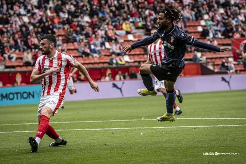 El 1x1 del encuentro entre el Real Sporting de Gijón y la AD Ceuta FC (1-2)