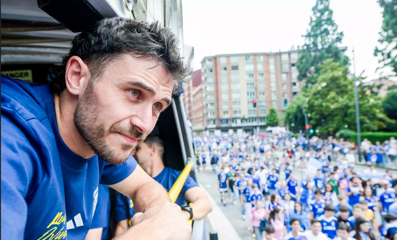 El Oviedo despide a Lucas Ahijado y en breve anunciará el fichaje de Aisar