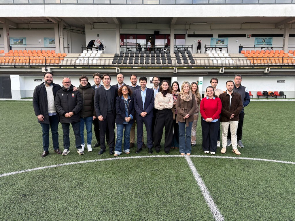La Oficina de Clubes de LALIGA mantiene una jornada de trabajo con la AD Ceuta FC