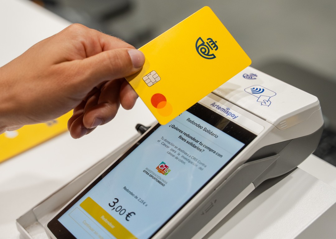 Correos consiguió cerca de 500.000 microdonaciones en 2025