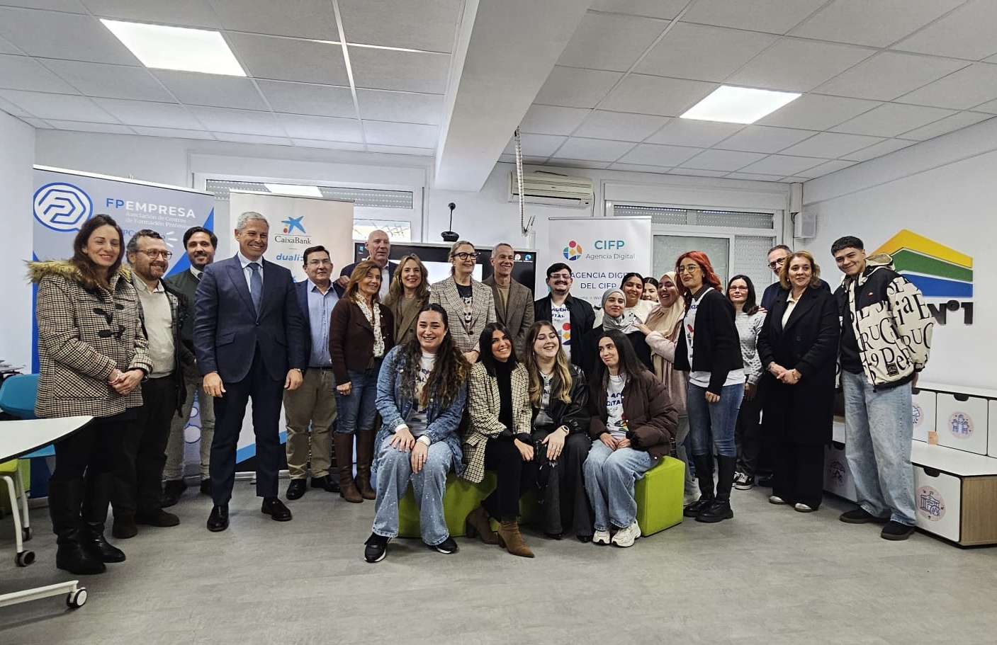 El CIFP Nº1 acerca a sus alumnos al mundo empresarial con una agencia digital que ya trabaja con empresas reales