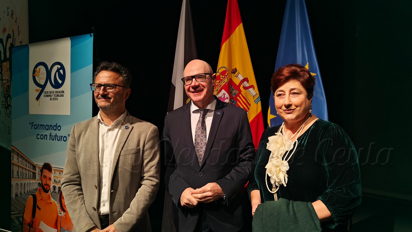 Acto UGR Santo Tomas Aquino 06