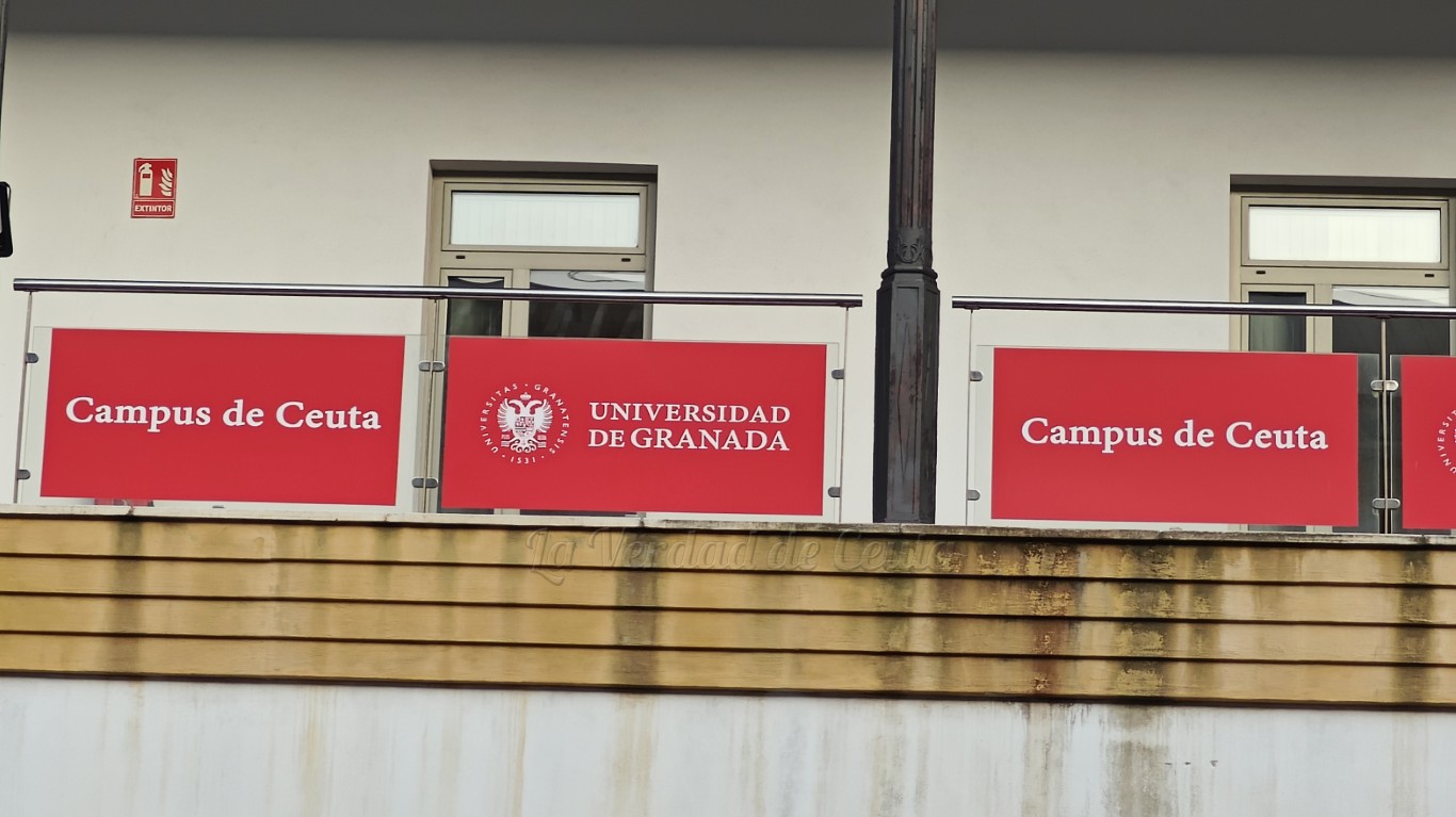 Enfermería concentra la mayor demanda en primera preferencia para estudiar en el Campus de Ceuta