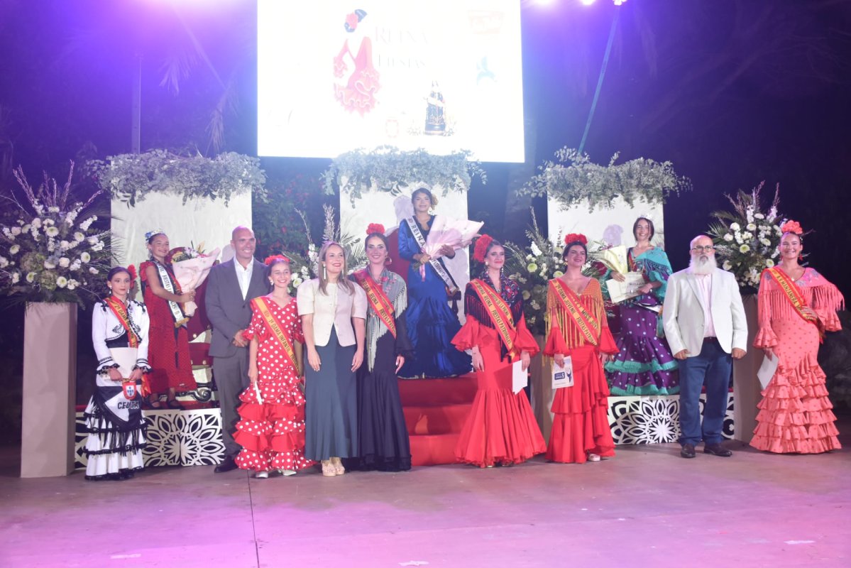 Reina Fiestas 8