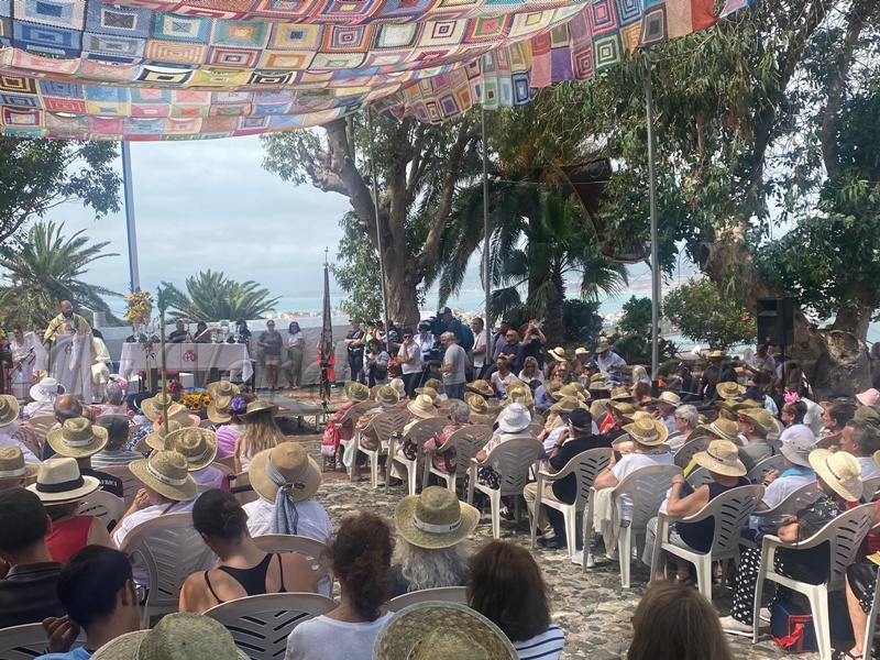San Antonio vuelve a reunir a Ceuta en una romería cargada de emoción y tradición