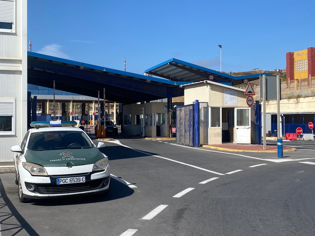 IGC alerta de las dificultades de los guardias civiles de Ceuta ante la presión migratoria