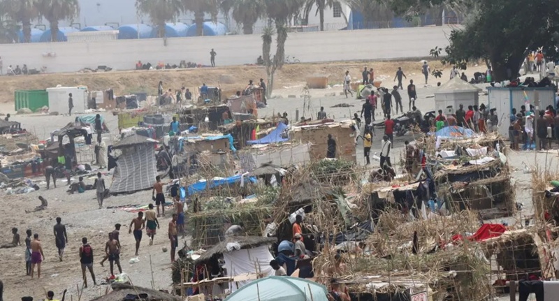 CSIF propone centralizar en el Tarajal la atención, identificación y control de las personas entradas irregularmente en Ceuta