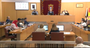 El PSOE exige un plan contra la soledad no deseada y denuncia que mayores de Ceuta permanecen "encerrados" en sus casas por falta de ascensores