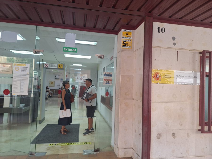 Prisión provisional para los dos adultos detenidos por agredir a un guardia civil en Ceuta