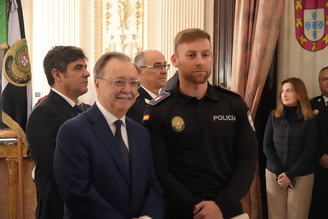 Toma posesion policias locales 05