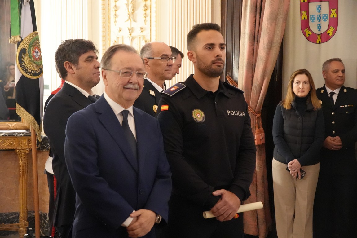 Toma posesion policias locales 12