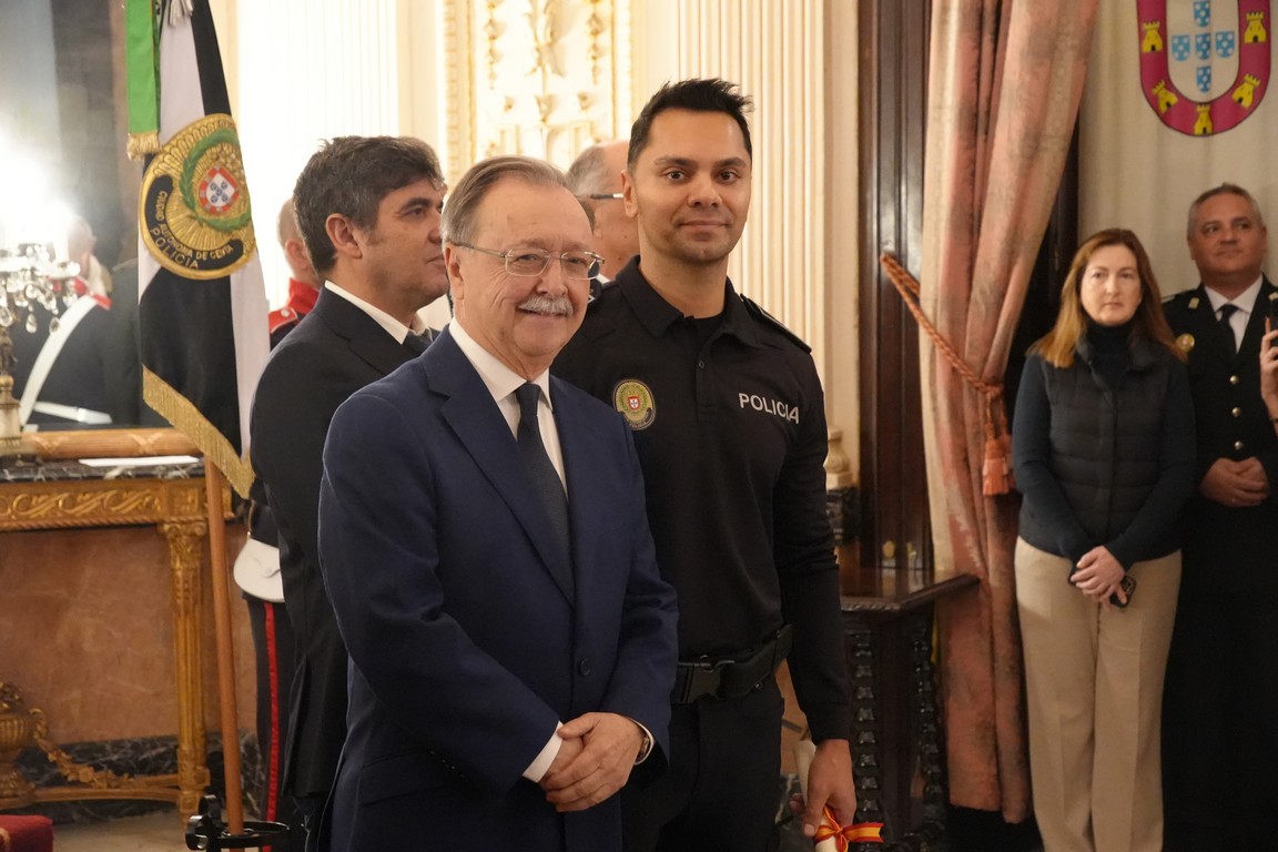 Toma posesion policias locales 17