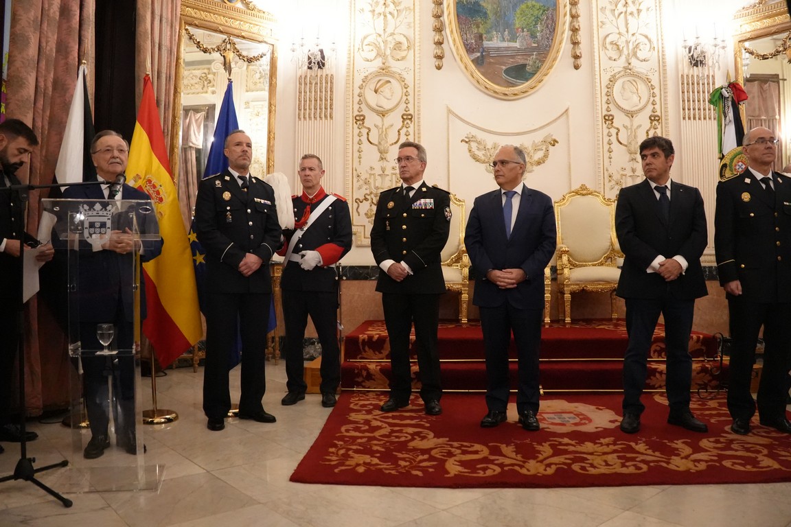 Toma posesion policias locales 18