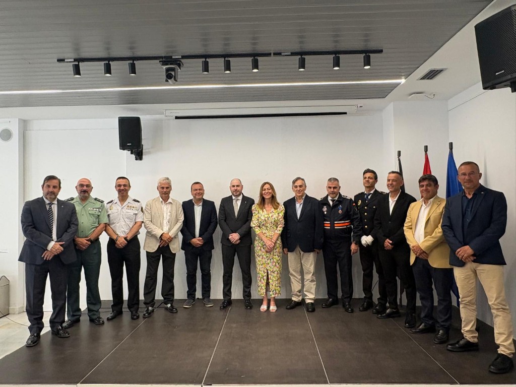 Los héroes silenciosos de las grandes emergencias reciben el reconocimiento de Protección Civil