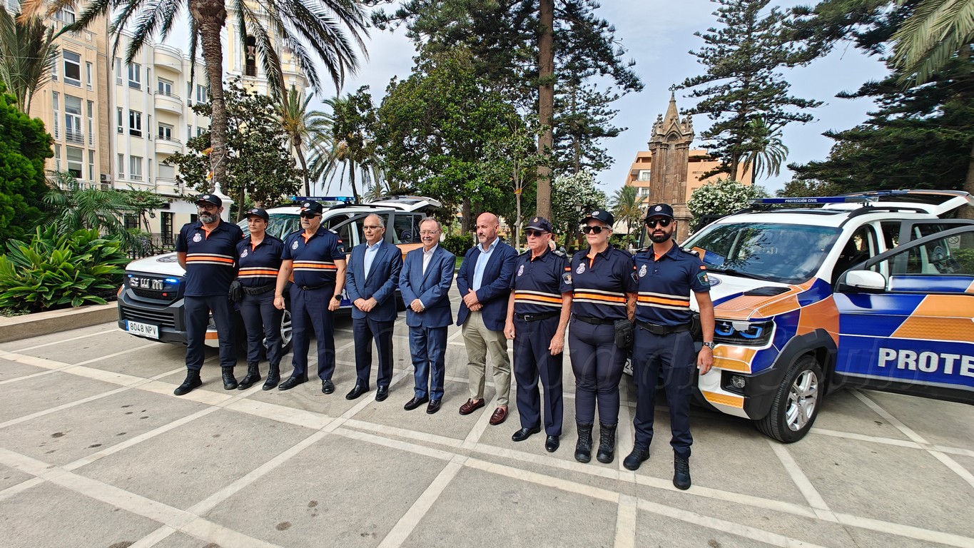 Los voluntarios de Protección Civil incorporan dos nuevos vehículos para reforzar su respuesta en emergencias