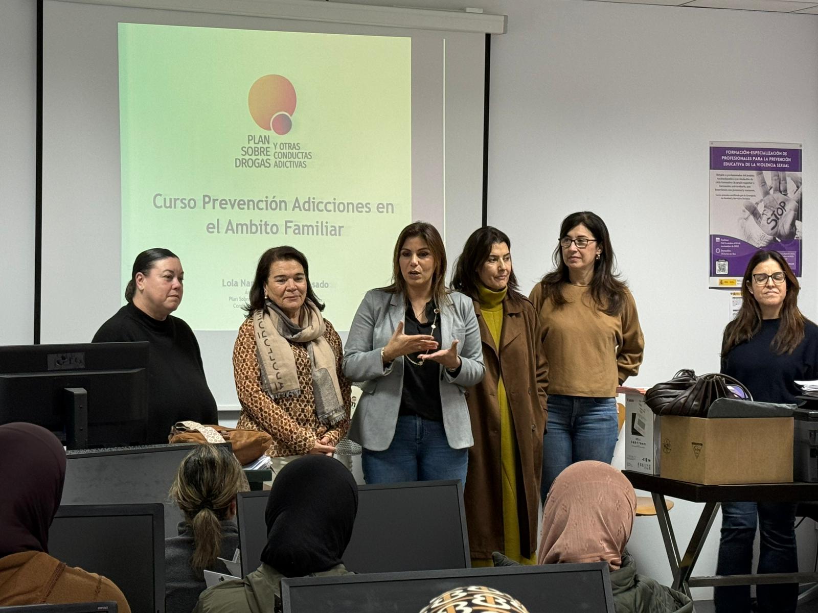 El Plan sobre Drogas y el CAM ponen en marcha una formación específica sobre las adicciones en adolescentes