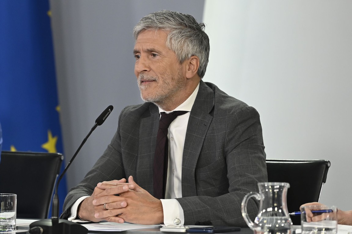 Marlaska niega que hubiera informes que atisbaran lo que sucedió en Ceuta