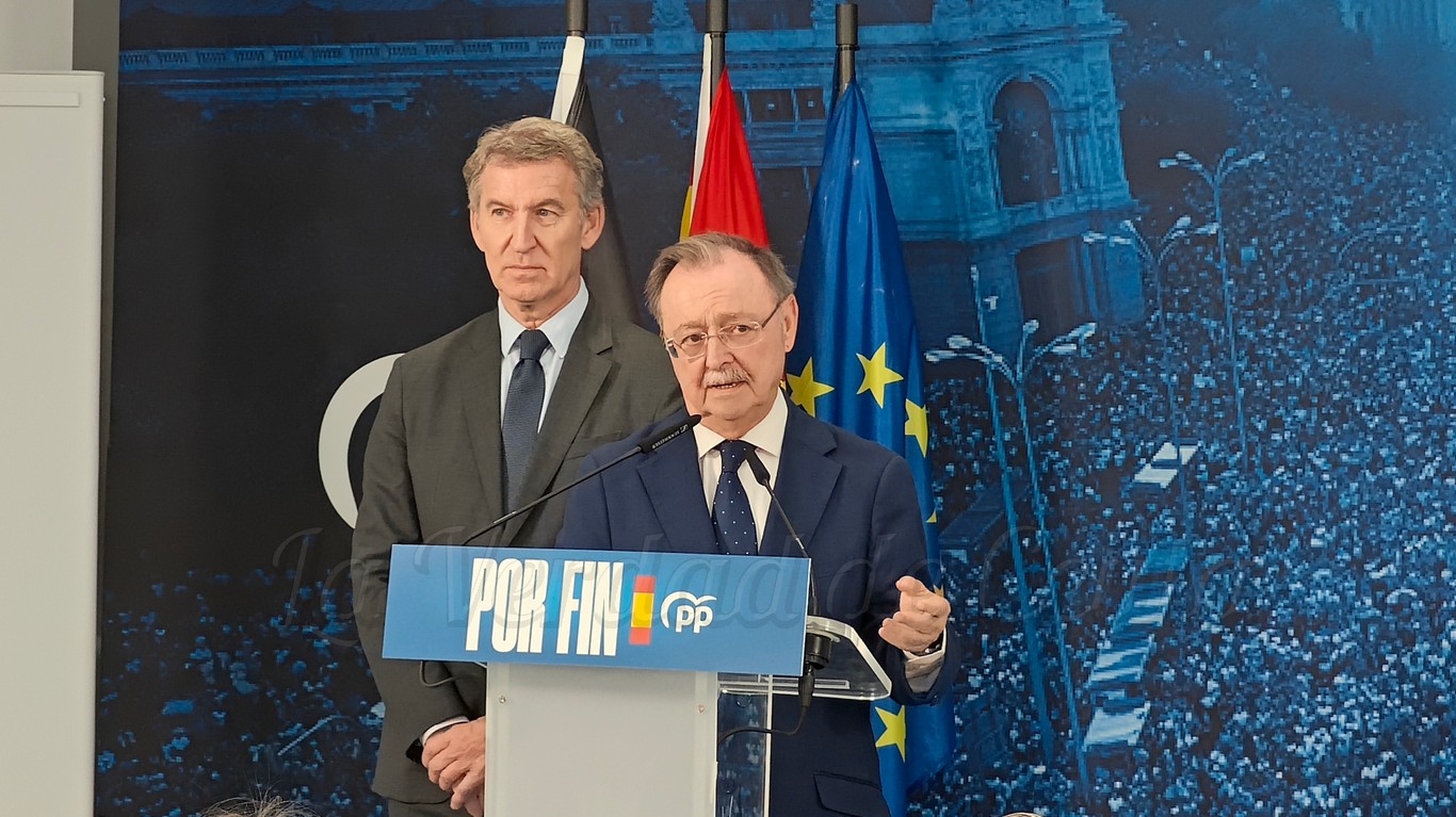 El PP de Ceuta exige a Sánchez explicaciones por la presencia de buques marroquíes durante la crisis del 30 de julioEl PP de Ceuta exige a Sánchez explicaciones por la presencia de buques marroquíes durante la crisis del 30 de julio