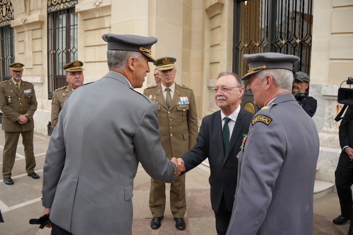 Ceuta y Portugal refuerzan sus vínculos históricos en un encuentro institucional presidido por Vivas