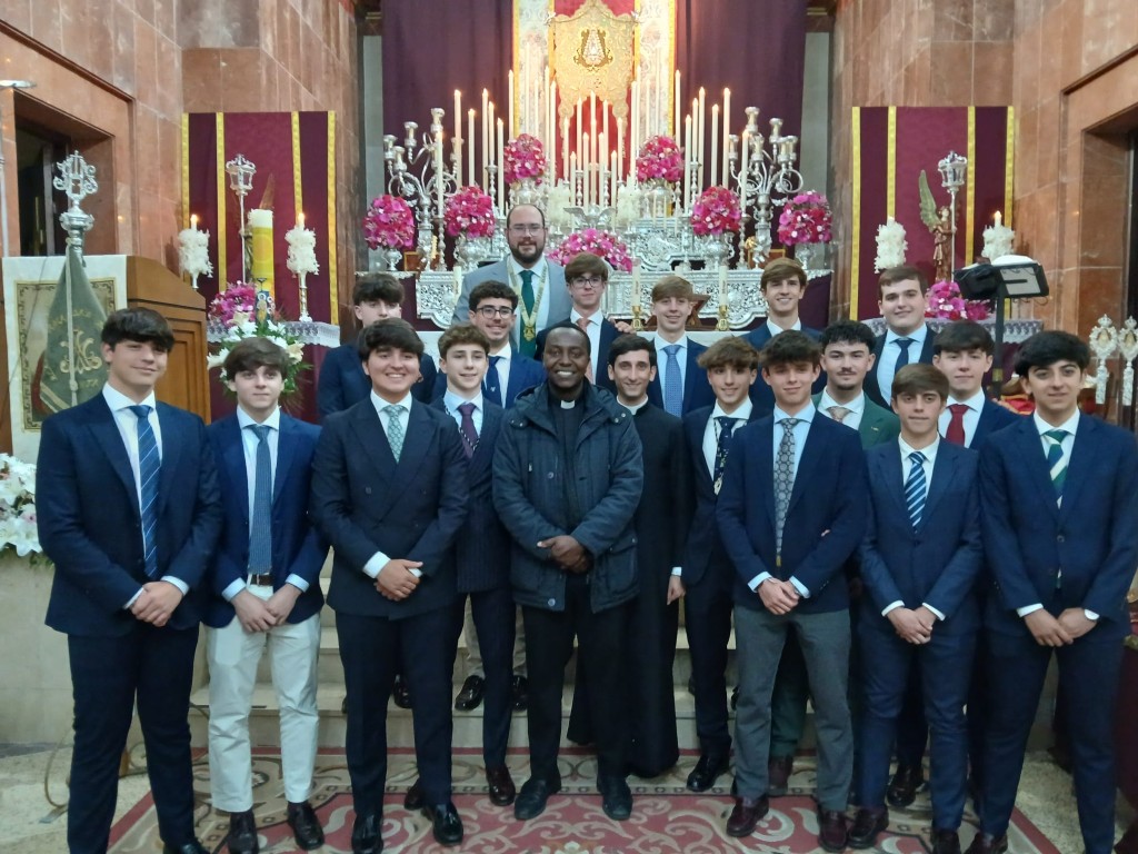 La Hermandad del Rocío celebra su pregón joven y se prepara para el XXXIX Pregón Rociero