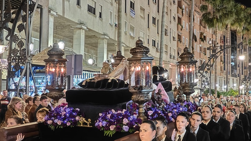 SantoEntierro 5