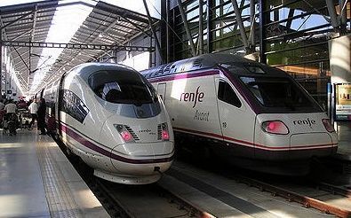 Las empresas ferroviarias deben abonar las compensaciones a los usuarios por los retrasos en trenes