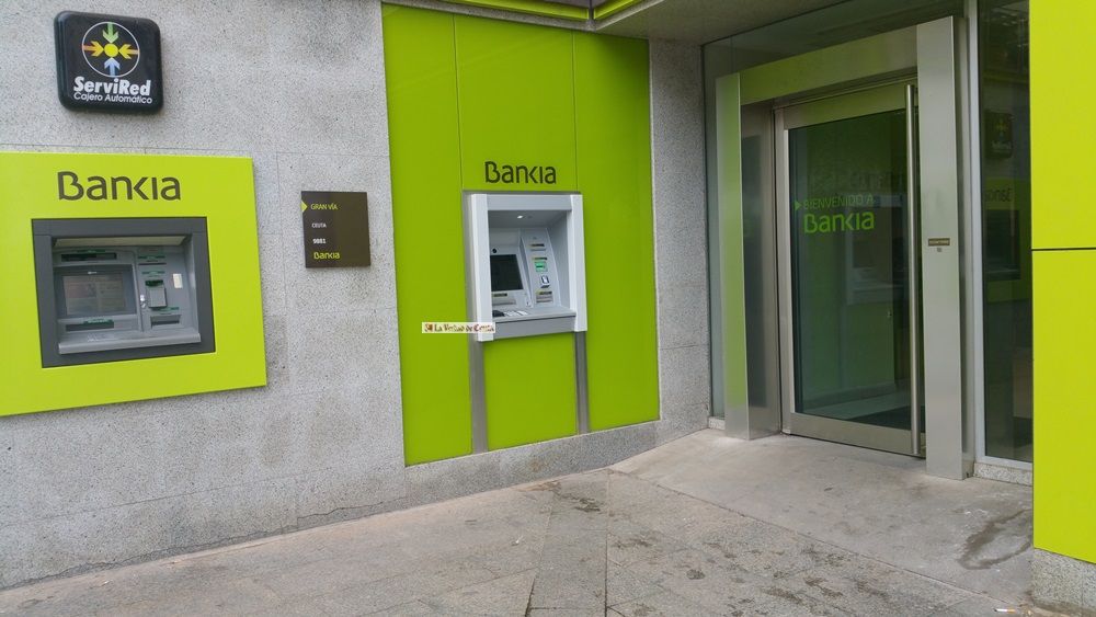 CCOO traslada a las autoridades la situación de la plantilla de La Caixa ante la reestructuración de la plantilla