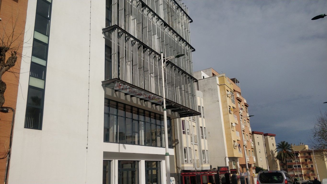UGT alerta sobre la decisión de privatizar la Biblioteca Municipal
