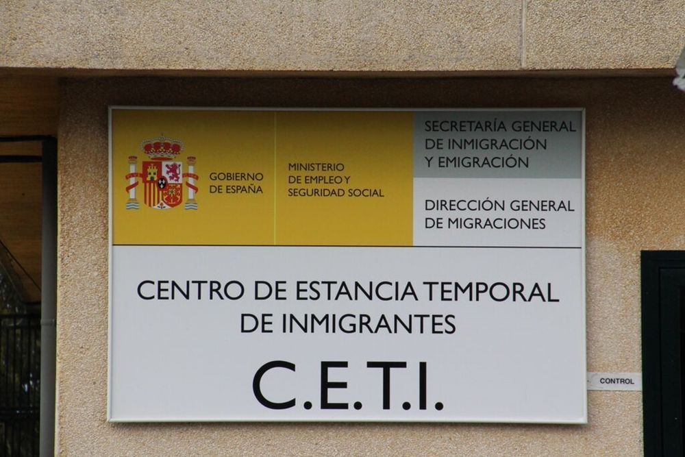 Solidaridad denuncia que los vigilantes del CETI trabajan «sin luz, sin medios y bajo mínimos»
