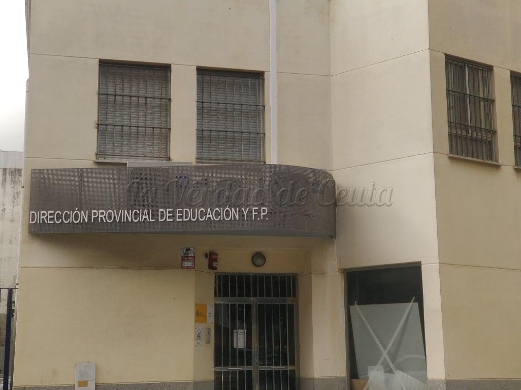 CCOO denuncia que la Dirección Provincial ha sumido a los centros educativos en un caos administrativo por los fallos del programa Fenicia