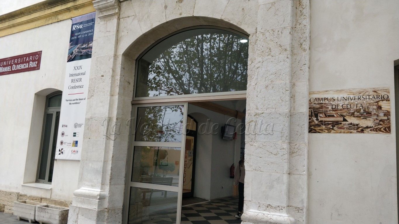 La Ciudad destina medio millón de euros a ayudas para estudios universitarios en el curso 2025-2026