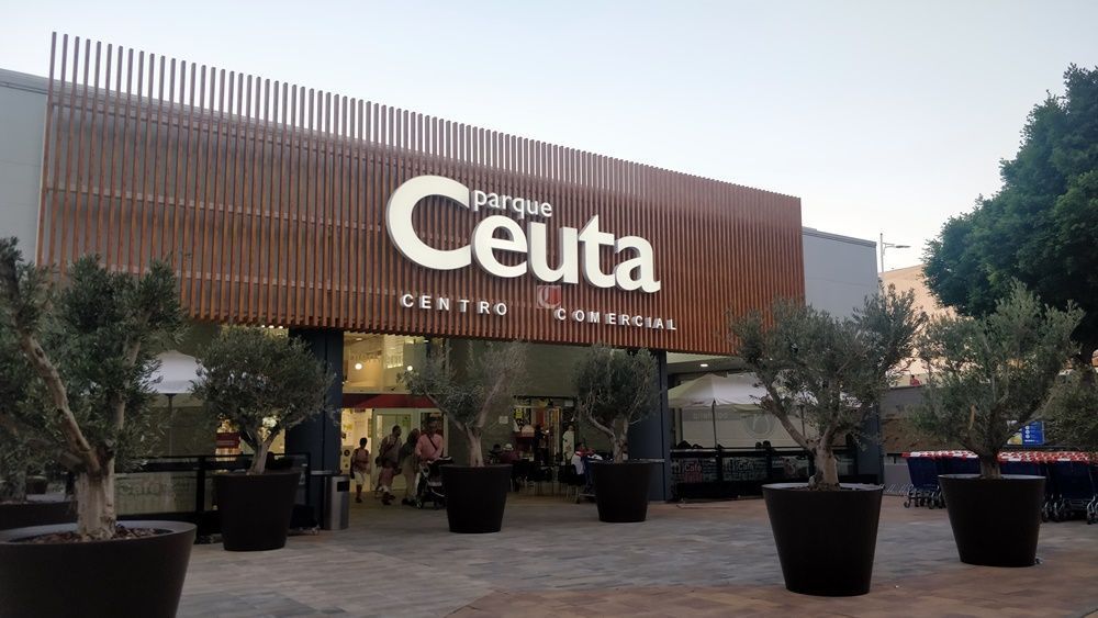 UGT reclama reforzar la seguridad tras la agresión a un trabajador del aparcamiento de Parque Ceuta