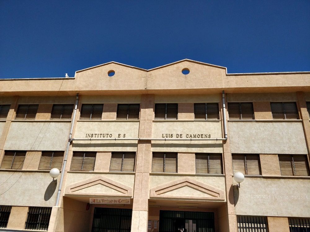 La semana se inicia con una aula cerrada y ningún docente positivo
