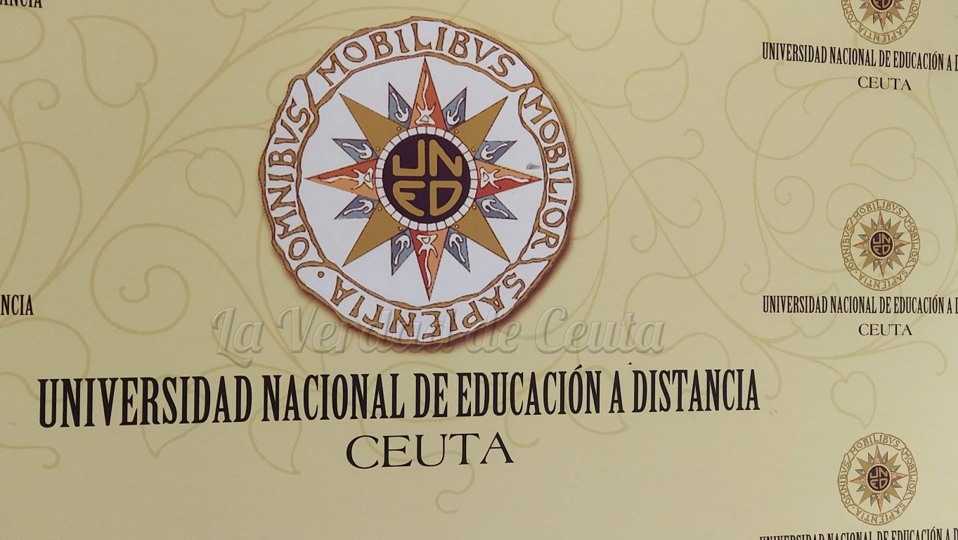 La UNED Ceuta convoca una plaza de becario para la biblioteca