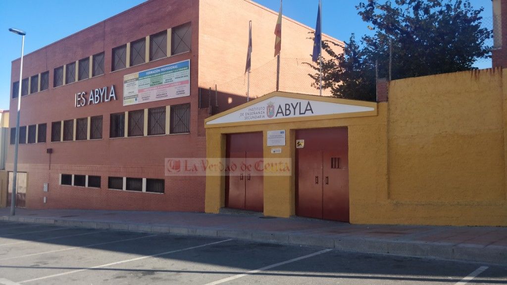 Ceuta impulsa la mejora educativa con las II Jornadas de Buenas Prácticas en el IES Abyla