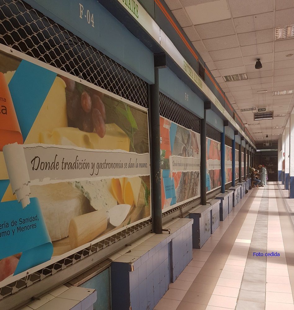 El PSOE pide que se agilicen los trámites para cubrir los puestos cerrados de los distintos mercados de la ciudad