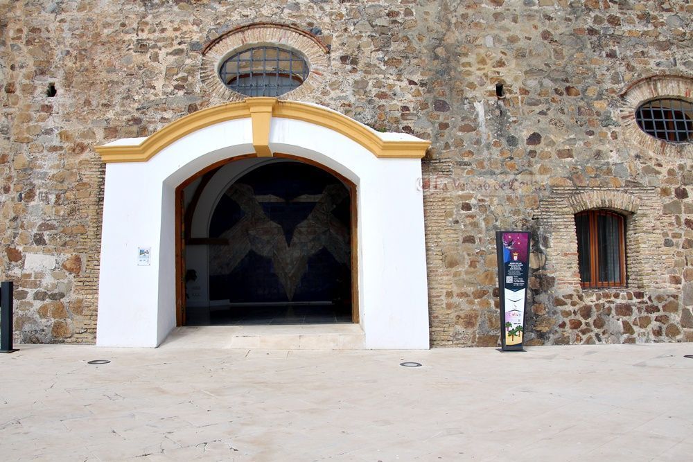 La exposición “El arte que conecta” llega la próxima semana a las Murallas Reales