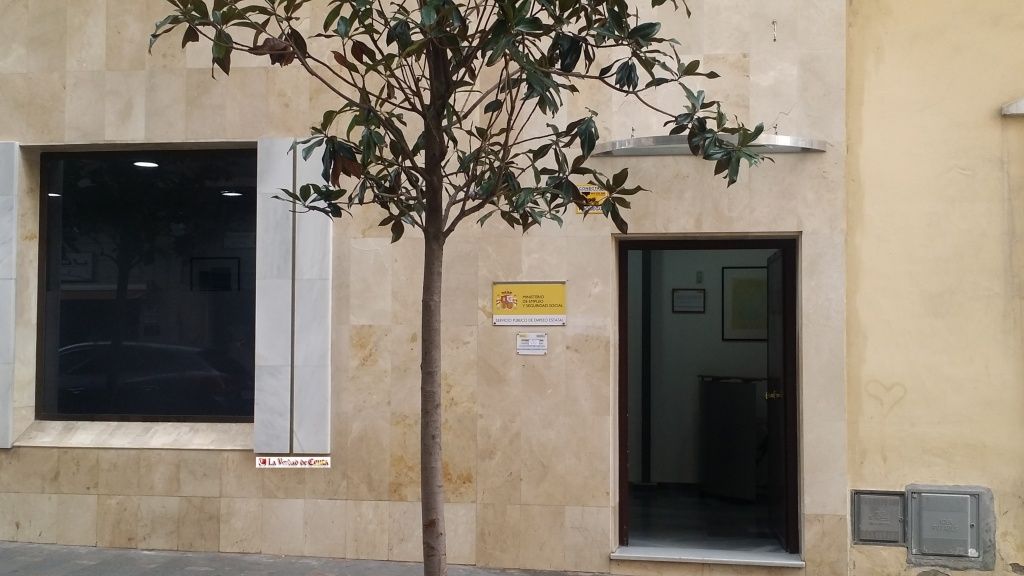 Deniegan la autorización de prórroga a 1.000 funcionarios interinos del SEPE