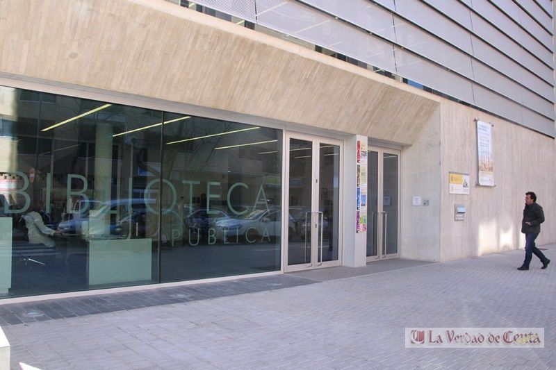 El acto de entrega de premios tuvo lugar en la Biblioteca Adolfo Suárez