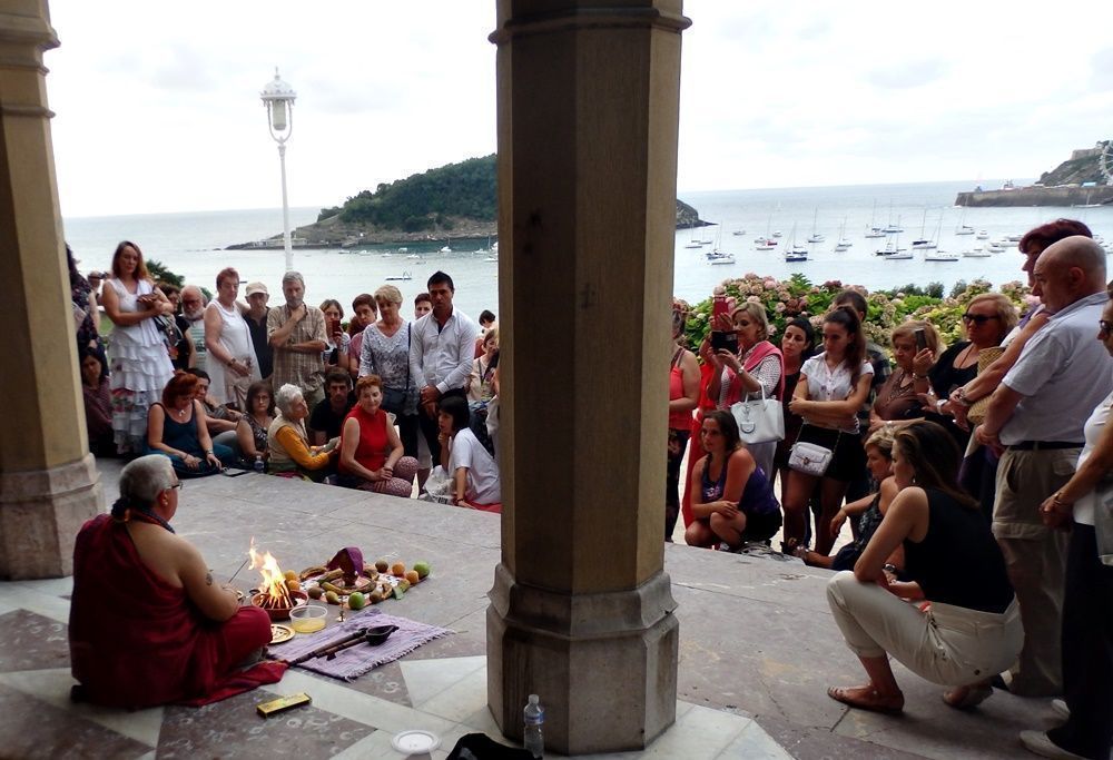 Ceremonia hindu en el  Palacio  Miramar san  Sebastian Ramchandani 06 18 18